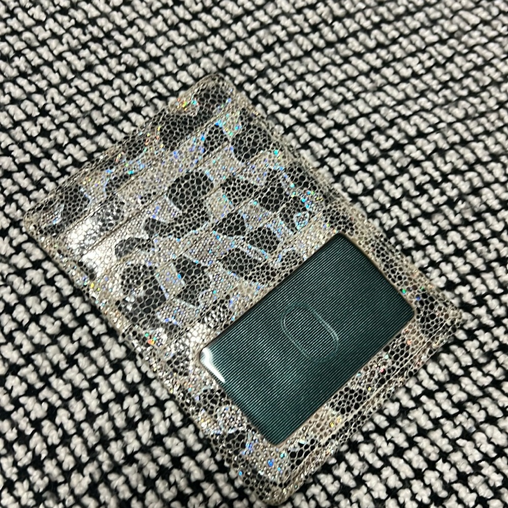 Hobo card holder